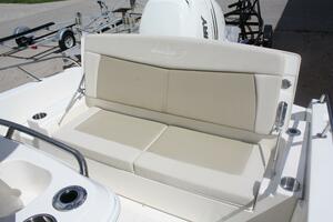 27ft Boston Whaler Yacht For Sale