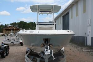 27ft Boston Whaler Yacht For Sale