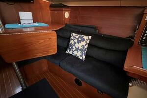 Luna 31ft Hunter Yacht For Sale