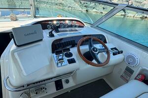33ft Sea Ray Yacht For Sale