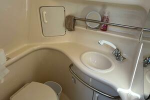 33ft Sea Ray Yacht For Sale