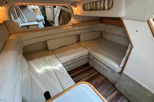 33ft Sea Ray Yacht For Sale