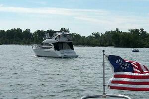 39ft Meridian Yacht For Sale