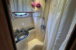 2007 Meridian 391 thumbnail 50