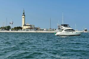 39ft Meridian Yacht For Sale