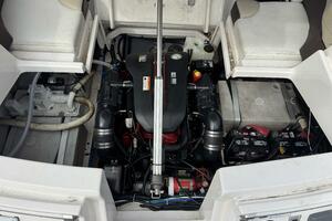 27ft Regal Yacht For Sale