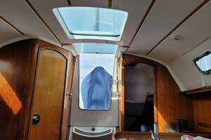 Stravaig 32ft Beneteau Yacht For Sale