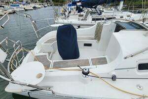 Stravaig 32ft Beneteau Yacht For Sale