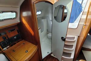 Stravaig 32ft Beneteau Yacht For Sale