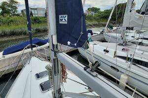 Stravaig 32ft Beneteau Yacht For Sale