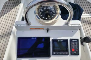 Stravaig 32ft Beneteau Yacht For Sale