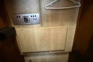 Summer Breeze 38ft Carver Yacht For Sale