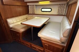 Summer Breeze 38ft Carver Yacht For Sale