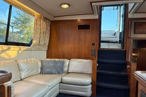 Summer Breeze 38ft Carver Yacht For Sale