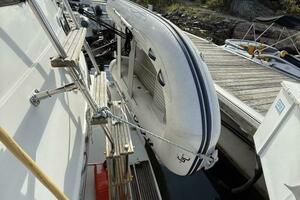 Summer Breeze 38ft Carver Yacht For Sale