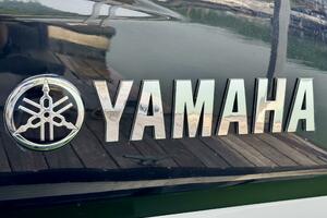 25ft Yamaha Boats Yacht For Sale