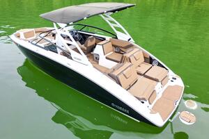 25ft Yamaha Boats Yacht For Sale