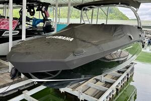 25ft Yamaha Boats Yacht For Sale