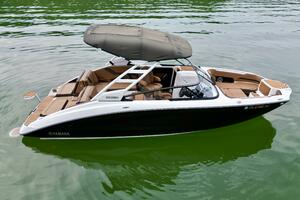 25ft Yamaha Boats Yacht For Sale