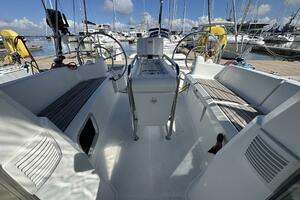 Sea Ranch II 38ft Jeanneau Yacht For Sale