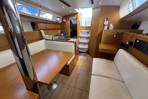 Sea Ranch II 38ft Jeanneau Yacht For Sale
