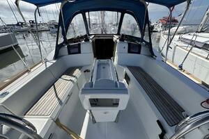 Sea Ranch II 38ft Jeanneau Yacht For Sale