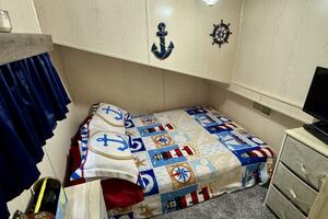 68ft Aqua Chalet Yacht For Sale