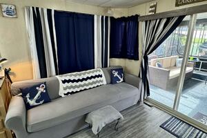 68ft Aqua Chalet Yacht For Sale