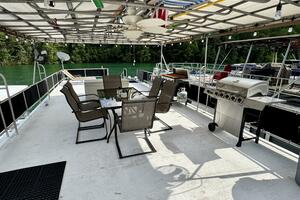 68ft Aqua Chalet Yacht For Sale