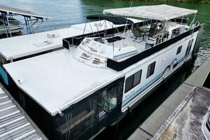 68ft Aqua Chalet Yacht For Sale