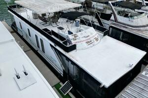 68ft Aqua Chalet Yacht For Sale