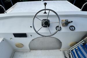 68ft Aqua Chalet Yacht For Sale