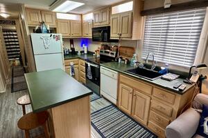 68ft Aqua Chalet Yacht For Sale