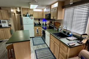 68ft Aqua Chalet Yacht For Sale