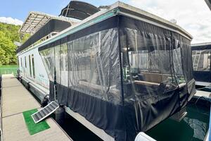 68ft Aqua Chalet Yacht For Sale