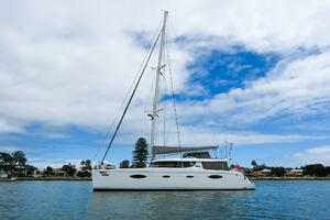 Sunset Nomad 46ft Fountaine Pajot Yacht For Sale