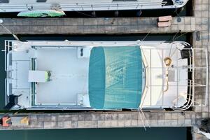 Summer Breeze 37ft Gibson Yacht For Sale