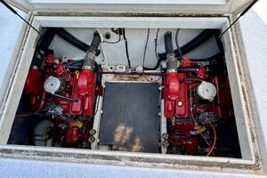 Summer Breeze 37ft Gibson Yacht For Sale