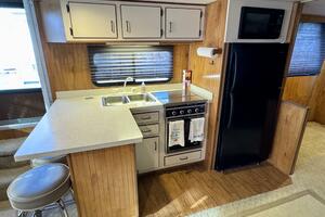 Summer Breeze 37ft Gibson Yacht For Sale