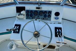Summer Breeze 37ft Gibson Yacht For Sale