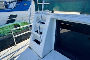 Summer Breeze 37ft Gibson Yacht For Sale