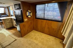 Summer Breeze 37ft Gibson Yacht For Sale