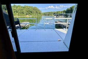 Summer Breeze 37ft Gibson Yacht For Sale