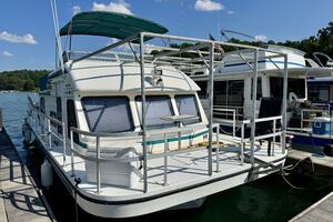 Summer Breeze 37ft Gibson Yacht For Sale