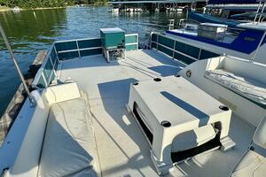 Summer Breeze 37ft Gibson Yacht For Sale