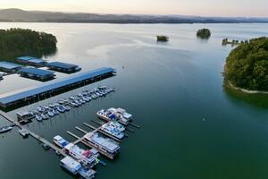 Summer Breeze 37ft Gibson Yacht For Sale