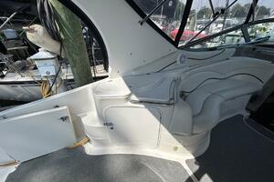 37ft Wellcraft Yacht For Sale