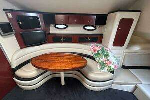 2001 Wellcraft 3700 Martinique thumbnail 21