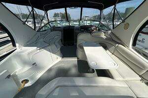 2001 Wellcraft 3700 Martinique thumbnail 10