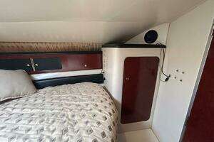 2001 Wellcraft 3700 Martinique thumbnail 26